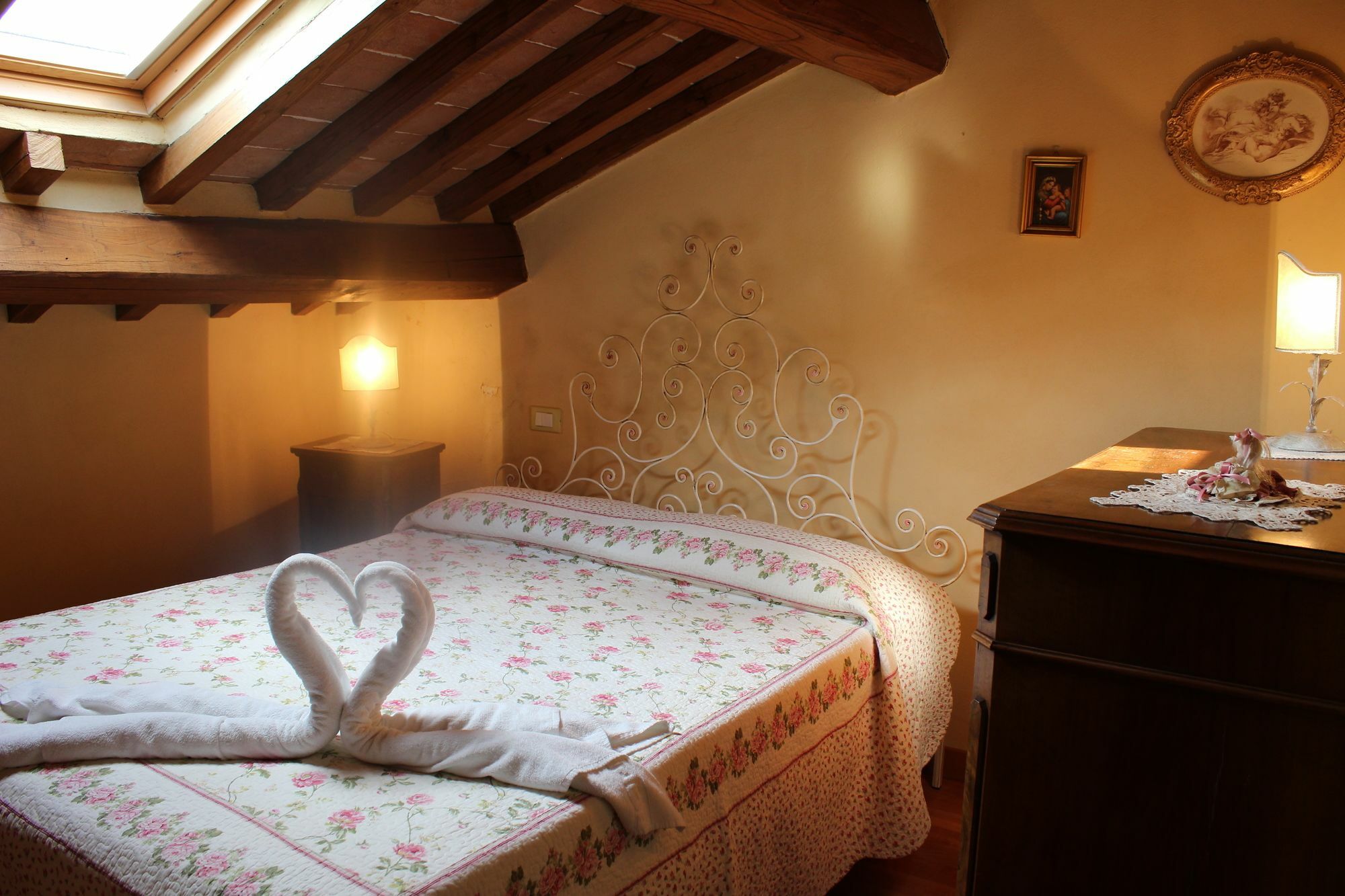 Casa Ambra Aparthotel Cortona Exterior foto