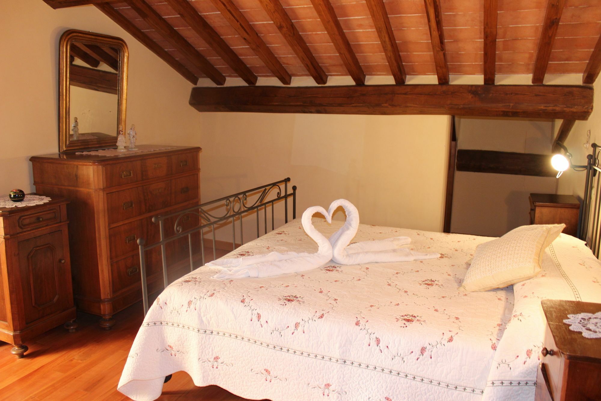 Casa Ambra Aparthotel Cortona Exterior foto
